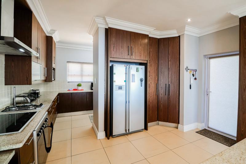 5 Bedroom Property for Sale in Pinnacle Point Golf Estate Western Cape